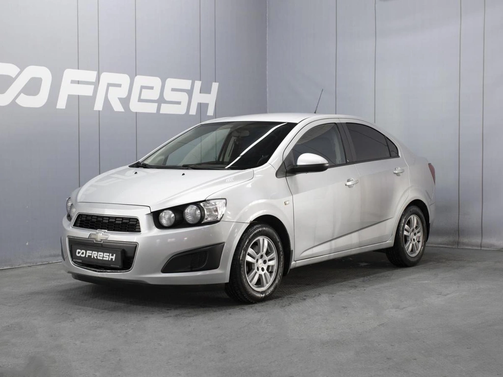 Седан Chevrolet Aveo 2012 года, 790000 рублей, Омск
