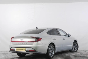 Седан Hyundai Sonata 2022 года, 2619000 рублей, Кемерово