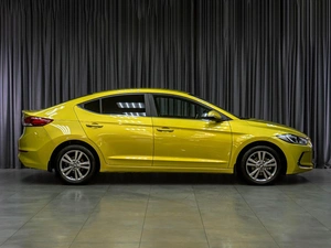 Седан Hyundai Elantra 2016 года, 1349000 рублей, Тюмень