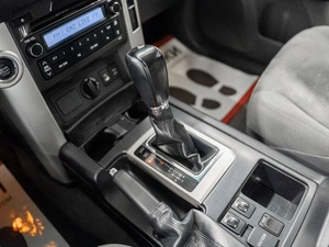 Внедорожник Toyota Land Cruiser Prado 2012 года, 3180000 рублей, Красноярск