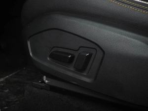 Внедорожник FAW Bestune T77 2024 года, 1999000 рублей, Воронеж