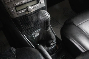 Седан Toyota Avensis 2007 года, 549000 рублей, Сургут