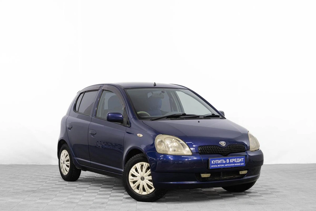 Хетчбэк Toyota Vitz 2000 года, 459000 рублей, Барнаул