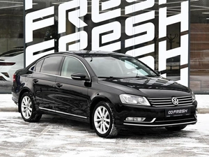 Седан Volkswagen Passat 2012 года, 899000 рублей, Волгоград