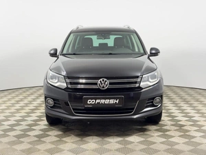 Внедорожник Volkswagen Tiguan 2012 года, 1463900 рублей, Казань