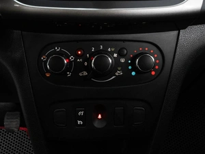 Хетчбэк Renault Sandero Stepway 2020 года, 1254000 рублей, Ставрополь