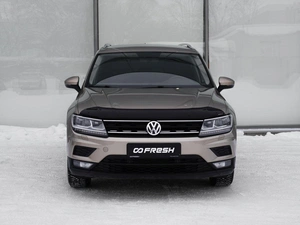 Внедорожник Volkswagen Tiguan 2017 года, 2100000 рублей, Тверь