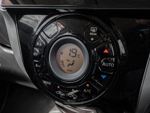 Хетчбэк Nissan Note 2018 года, 1300000 рублей, Краснодар