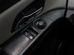 Хетчбэк Chevrolet Cruze 2012 года, 749000 рублей, Краснодар