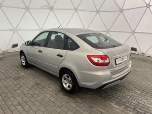Лифтбек ВАЗ (LADA) Granta 2019 года, 600000 рублей, Клинцы