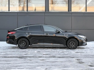 Седан Kia Optima 2019 года, 2189000 рублей, Кирилловка