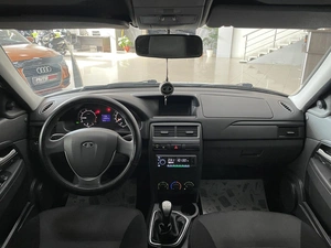 Седан ВАЗ (LADA) Priora 2018 года, 687000 рублей, Солонцы