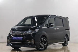 Минивэн Honda Stepwgn 2016 года, 1829000 рублей, Новокузнецк