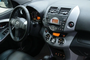 Внедорожник Toyota RAV4 2008 года, 1398000 рублей, Солонцы