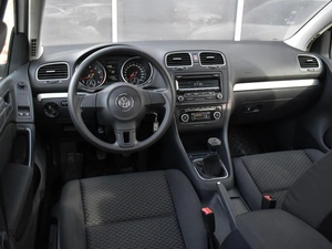 Хетчбэк Volkswagen Golf 2012 года, 925000 рублей, Краснодар