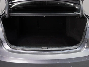 Седан Toyota Avensis 2009 года, 890000 рублей, Тюмень