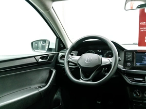 Лифтбек Volkswagen Polo 2021 года, 1370000 рублей, Красноярск