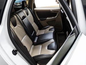 Внедорожник Volvo XC60 2012 года, 1500000 рублей, Краснодар