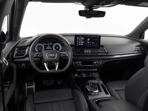 Внедорожник Audi Q5 2024 года, 5398999 рублей, Москва