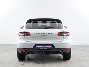 Внедорожник Porsche Macan S 2017 года, 4539999 рублей, Москва