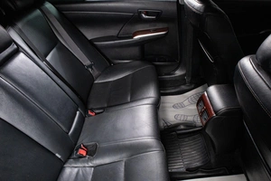 Седан Toyota Camry 2013 года, 1799000 рублей, Сургут