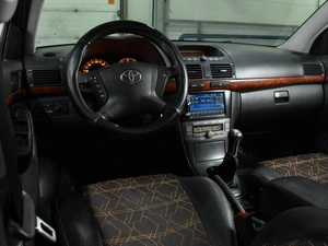 Седан Toyota Avensis 2003 года, 598000 рублей, Воронеж