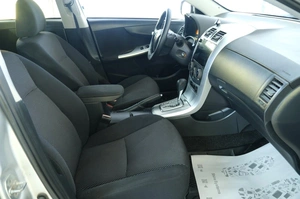 Седан Toyota Corolla 2011 года, 1119000 рублей, Омск