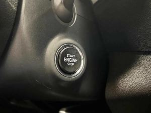Внедорожник Skoda Karoq 2021 года, 2190000 рублей, Красноярск