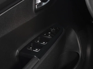 Седан Kia Rio 2020 года, 1450000 рублей, Омск