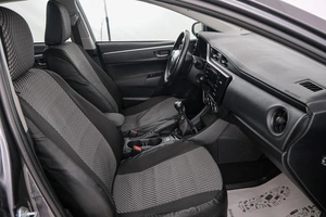 Седан Toyota Corolla 2017 года, 1549000 рублей, Красноярск