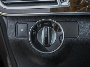 Седан Mercedes-benz E-класс 2013 года, 1988999 рублей, Ставрополь