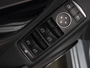 Седан Mercedes-benz C-класс 2012 года, 1380000 рублей, Омск