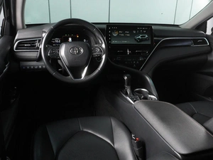 Седан Toyota Camry 2022 года, 3099000 рублей, Красный Пахарь