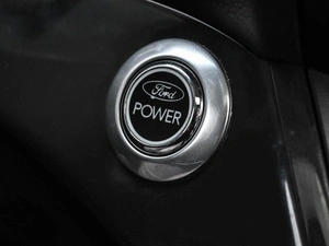 Внедорожник Ford Kuga 2013 года, 1099000 рублей, Кирилловка