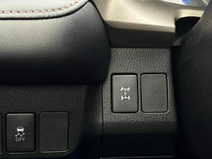 Внедорожник Toyota RAV4 2013 года, 1420000 рублей, Ижевск