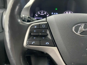 Седан Hyundai Solaris 2019 года, 1410000 рублей, Красноярск