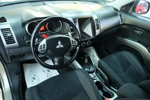Внедорожник Mitsubishi Outlander 2008 года, 1349000 рублей, Омск