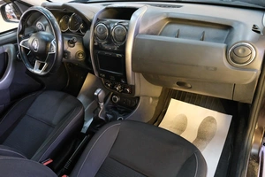 Внедорожник Renault Duster 2019 года, 1299000 рублей, Омск