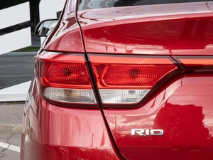 Седан Kia Rio 2019 года, 1298030 рублей, Волгоград