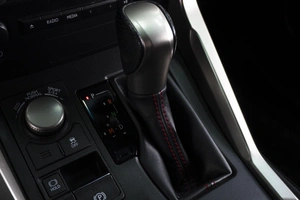 Внедорожник Lexus NX 2016 года, 3286000 рублей, Омск