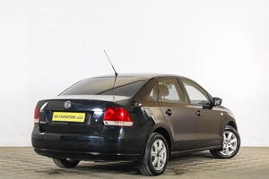 Седан Volkswagen Polo 2011 года, 699000 рублей, Тюмень