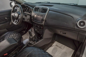 Седан Renault Logan 2019 года, 589000 рублей, Челябинск