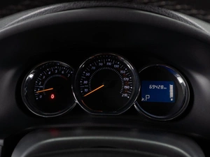 Хетчбэк Renault Sandero 2016 года, 1049000 рублей, Тюмень