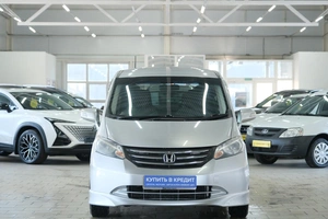 Минивэн Honda Freed 2010 года, 1169000 рублей, Омск