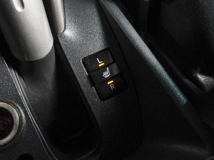 Хетчбэк Toyota Auris 2007 года, 679000 рублей, Воронеж