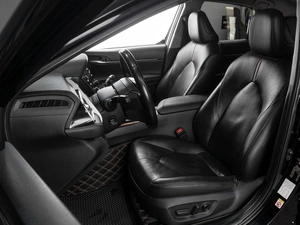 Седан Toyota Camry 2018 года, 3021000 рублей, Тюмень