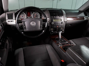 Внедорожник Volkswagen Touareg 2008 года, 1279000 рублей, Воронеж