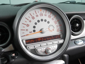 Хетчбэк MINI Cooper 2007 года, 749000 рублей, Воронеж