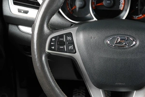 Универсал ВАЗ (LADA) Vesta Cross 2020 года, 1379000 рублей, Тюмень