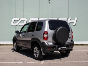 Внедорожник Chevrolet Niva 2018 года, 799000 рублей, Большой Сочи